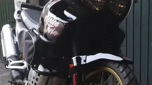 Honda Africa Twin XRV 750 (1996 - 02) 