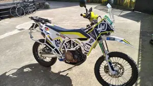 Husqvarna 701 Enduro (2017 - 19)  (4)