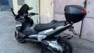 Gilera Nexus 500 (2003 - 05)  (4)