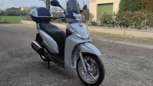 Honda SH 300 i ABS (2011 - 13)  (3)