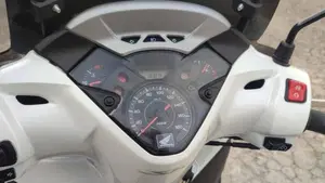 Honda SH 300 i ABS (2011 - 13)  (7)