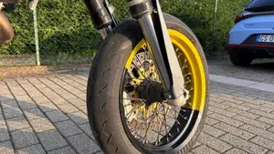 Husqvarna SM 510 R (2009)  (11)