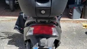 Kymco Agility 125 R16 + (2017 - 20)  (3)