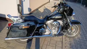 Harley-Davidson 1584 Electra Glide Standard (2008 - 10) - FLHT  (2)