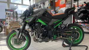 Kawasaki Z 900 (2021 - 24)  (12)