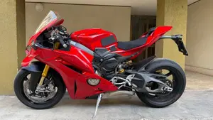 Ducati Panigale V4 S (2025 - 26)  (5)