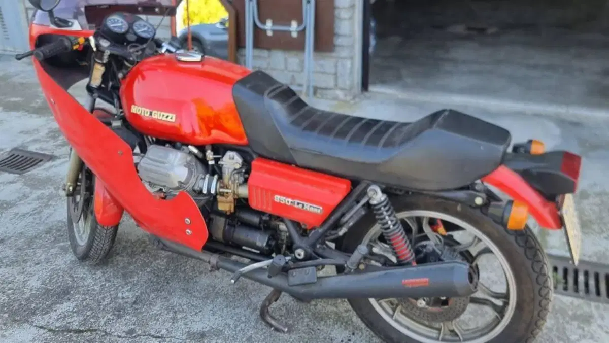 Moto Guzzi  