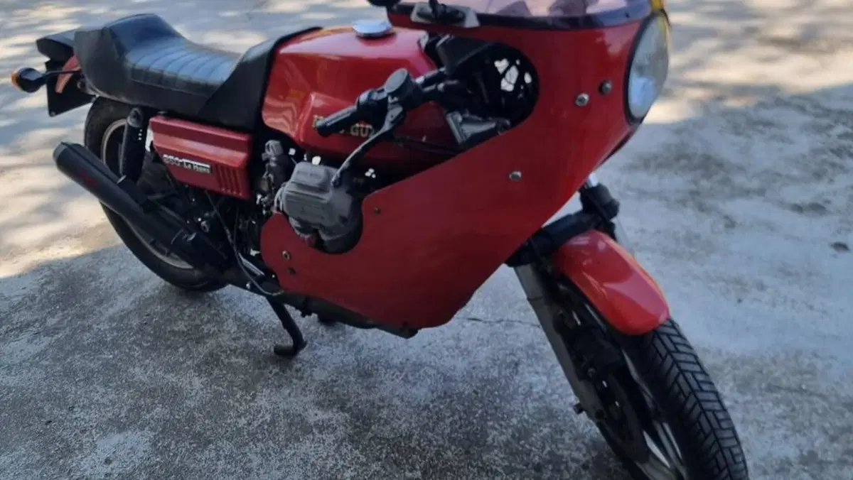 Moto Guzzi   (3)