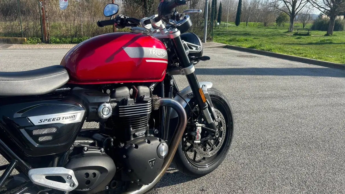 Triumph Speed Twin 1200 (2021 - 24)  (5)