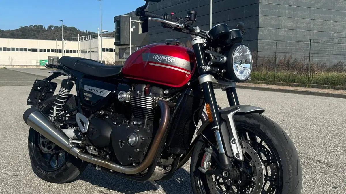 Triumph Speed Twin 1200 (2021 - 24)  (6)