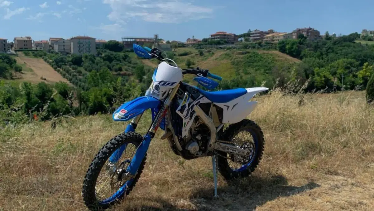 Tm Moto EN 300 Fi ES (2018) 