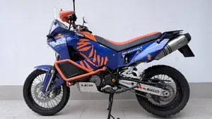 KTM 990 Adventure (2006 - 08)  (5)
