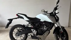 Honda CB 125 R (2021 - 23)  (3)
