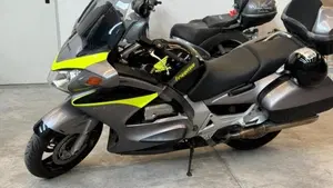 Honda Pan European (2002 - 07)  (4)