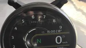 Royal Enfield Himalayan 450 (2024 - 26)  (6)