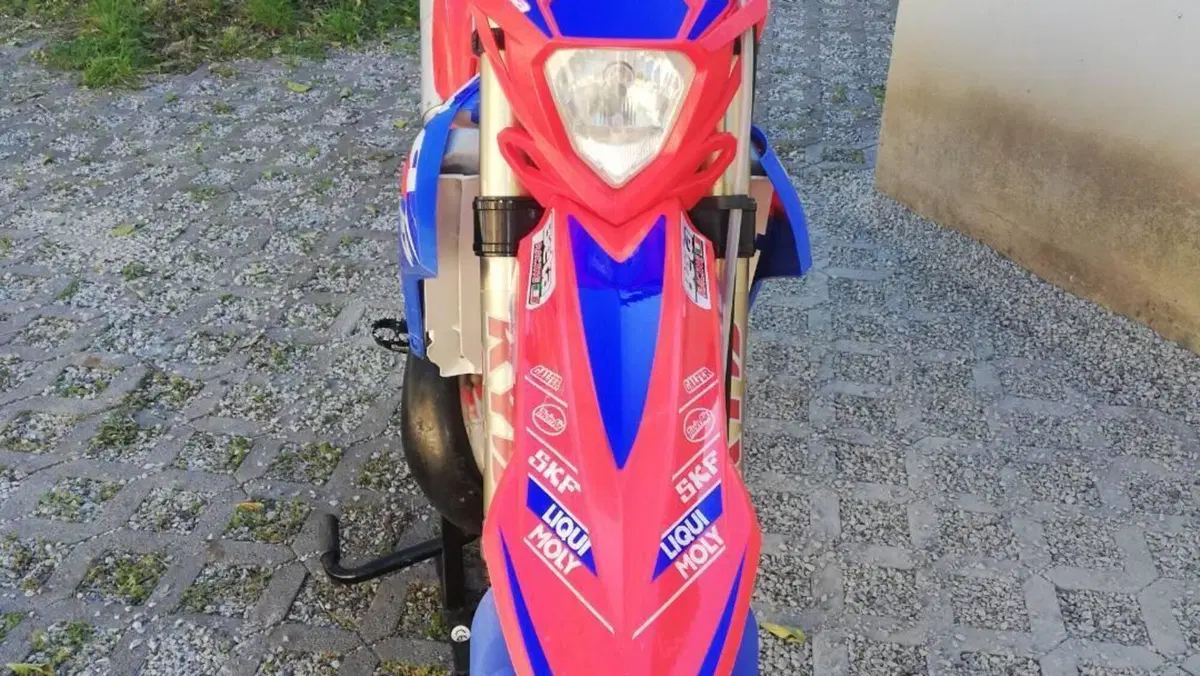 Betamotor RR 200 2T Enduro Racing (2023)  (2)