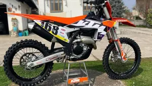 KTM 250 SX-F (2024) 