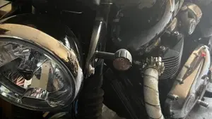 Triumph Bonneville T120 (2016 - 20)  (4)