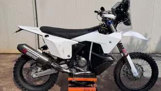 Husqvarna FE 450 (2024) usata