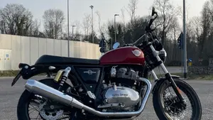 Royal Enfield Interceptor 650 (2021 - 26)  (3)