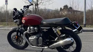 Royal Enfield Interceptor 650 (2021 - 26)  (5)