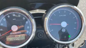 Royal Enfield Interceptor 650 (2021 - 26)  (6)