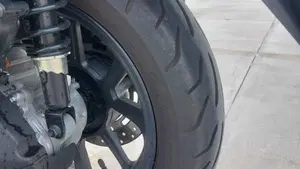 Yamaha Tricity 300 (2021 - 24)  (8)
