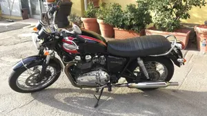 Triumph Bonneville T100 (2001 - 07)  (4)