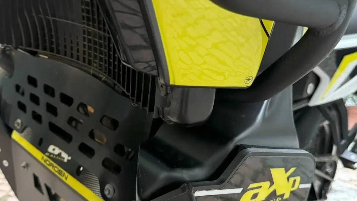 Husqvarna Norden 901 (2022 - 26)  (7)