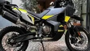 Husqvarna Norden 901 (2022 - 26)  (9)