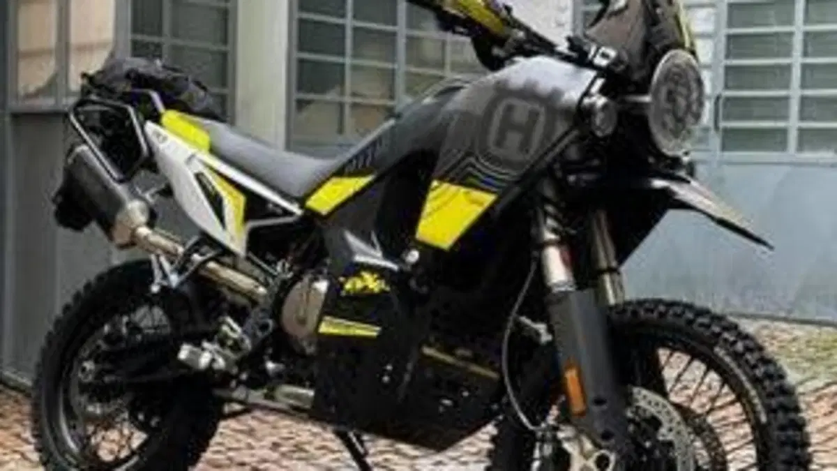 Husqvarna Norden 901 (2022 - 26) 