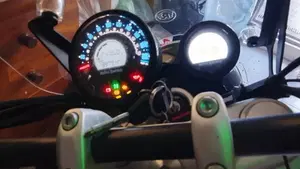 Royal Enfield Super Meteor 650 (2023 - 26)  (3)
