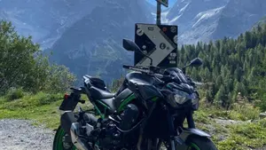 Kawasaki Z 900 50th Anniversary (2022 - 23)  (2)