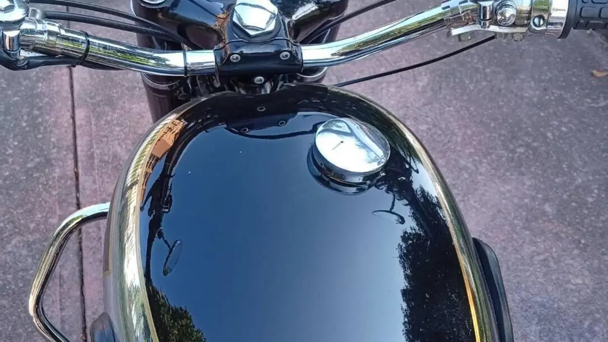 Ajs   (7)