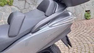 Honda SW-T 400 ABS (2008 - 16)  (6)
