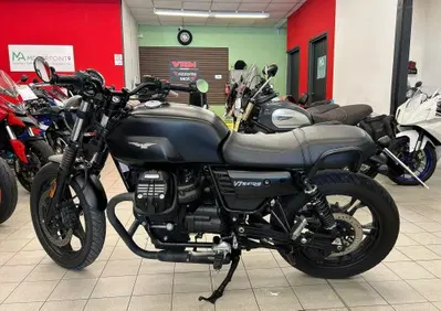 Moto Guzzi V7 III Stone (2017 - 20) - Annuncio 9990762