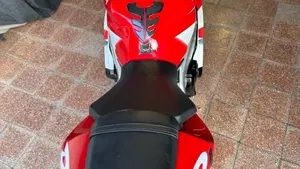Yamaha YZF R1 (2000 - 01)  (3)