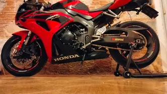 Honda CBR 1000 RR Fireblade (2006 - 07) usata