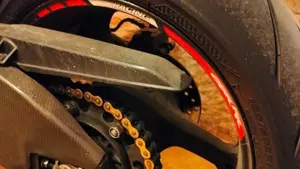 Honda CBR 1000 RR Fireblade (2006 - 07)  (5)