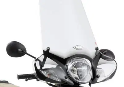 Givi 154A Parabrezza trasparente specifico per Apr - Annuncio 9856493