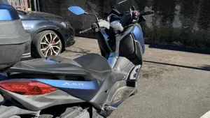 Yamaha X-Max 400 ABS (2017 - 20)  (2)