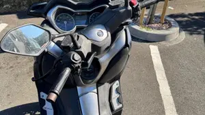 Yamaha X-Max 400 ABS (2017 - 20)  (3)