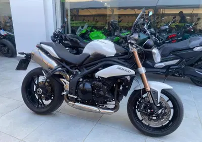Triumph Speed Triple 1050 (2005 - 11) - Annuncio 9991005