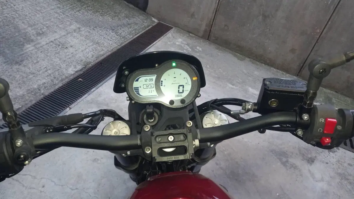 Benelli Leoncino 500 Trail ABS (2017 - 20)  (3)