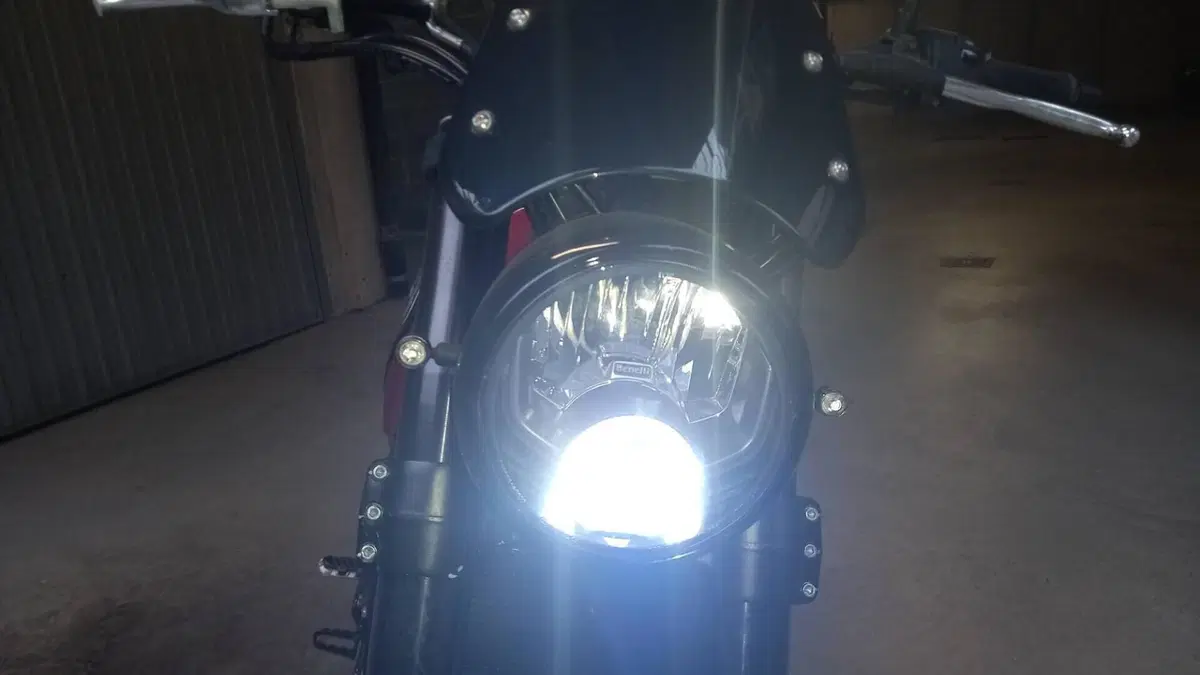 Benelli Leoncino 500 Trail ABS (2017 - 20)  (11)