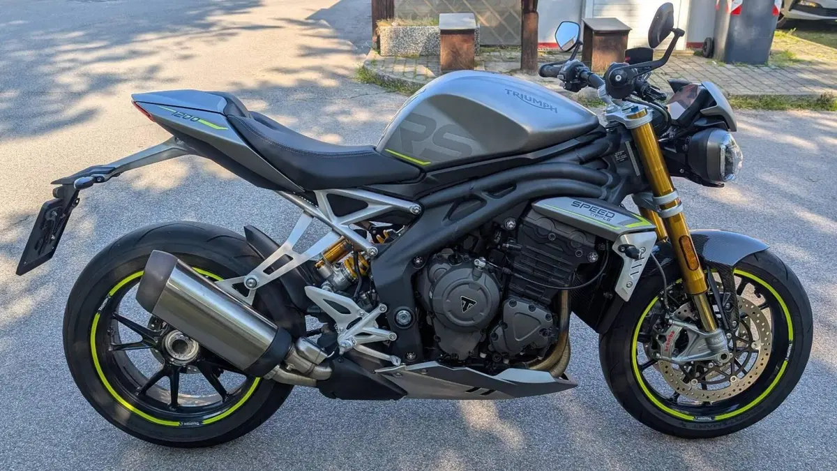 Triumph Speed Triple 1200 RS (2021 - 24) 