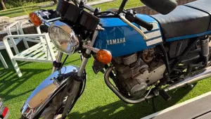 Yamaha XS 400 