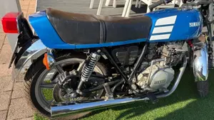 Yamaha XS 400  (2)