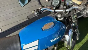 Yamaha XS 400  (3)