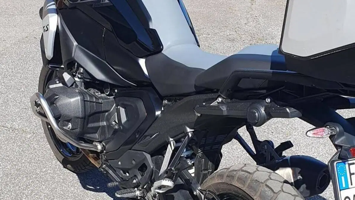 Bmw R 1300 GS Triple Black (2023 - 26)  (6)